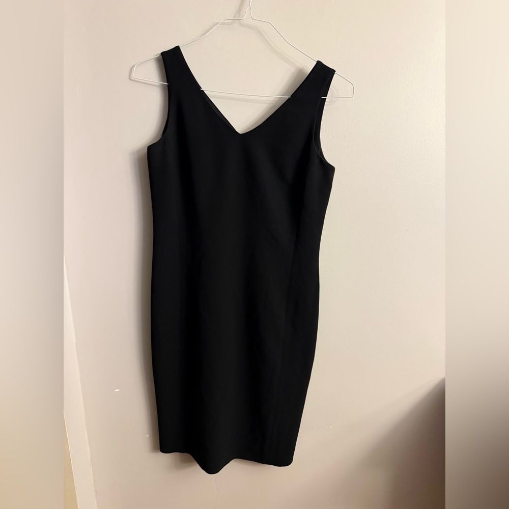 Elegant Black Sleeveless Dress